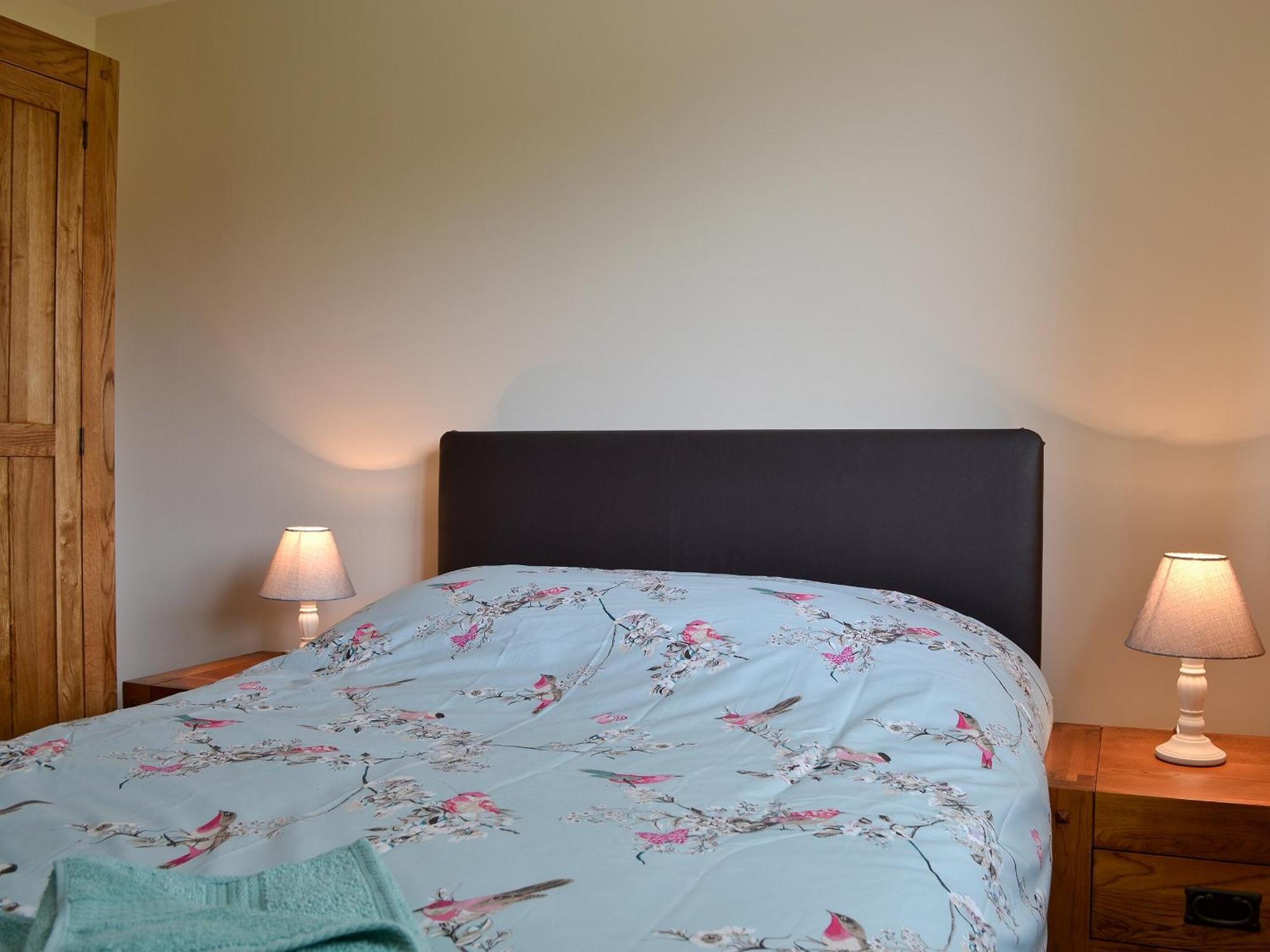 Y Gorlan Villa Llanllechid Exteriör bild